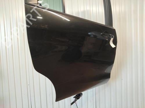 right-rear-door-mazda-5-cw-2010-36468132 main image