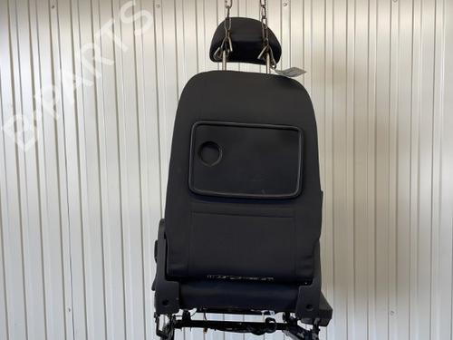 Right front seat VW TIGUAN (5N_) 2.0 TDI | BP20912019C16 