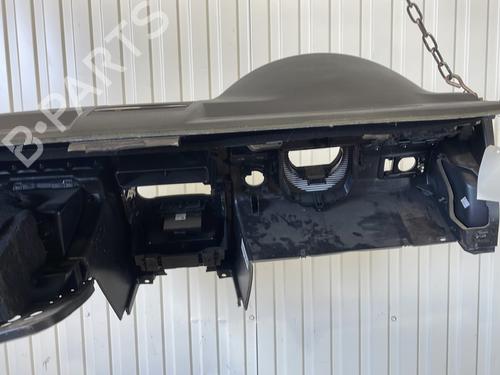 Used Dashboard Dashboard MERCEDES-BENZ B-CLASS Sports Tourer (W245) B 200 (245.233) (136 hp) 32186646 32186646