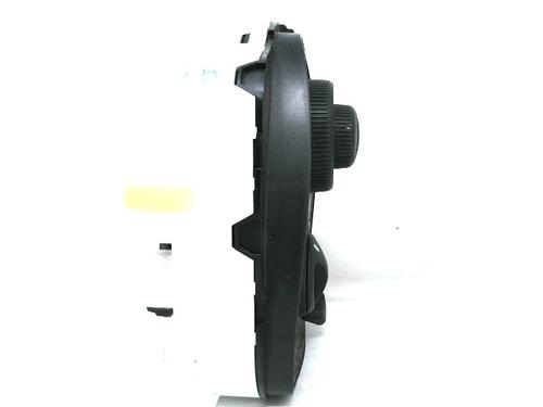 climate-control-toyota-aygo-_b4_-2014-29758273 main image