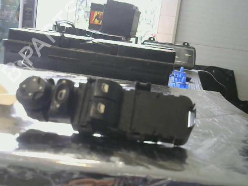 Used Left front window switch PEUGEOT 308 I (4A_, 4C_) 1.6 HDi (90 hp) 22098215