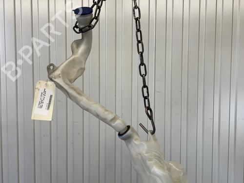 windscreen-washer-tank-citroen-ds3-sa_-2009-2010-2011-2012-2013-2014-2015-2016-33829634 main image