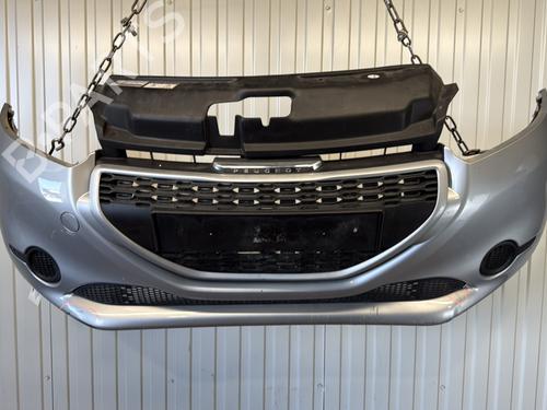 Used Front bumper PEUGEOT 208 I (CA_, CC_) 1.4 HDi (68 hp) 28965479