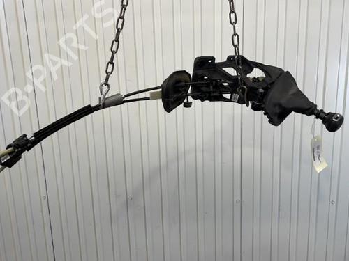 Used Gear lever Gear lever PEUGEOT 2008 II (UD_, US_, UY_, UJ_, UR_, UC_) 1.2 PureTech 130 (USHNS, URHNS) (130 hp) 20912440 20912440