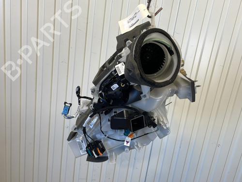 Used Heater matrix box Heater matrix box CITROËN C3 III (SX) 1.5 BlueHDi 100 (SXYHYP, SXYHTU) (102 hp) 29341653 29341653