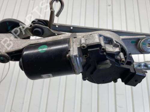 Front wiper motor RENAULT KOLEOS I (HY_) 2.0 dCi 4x4 (HY0K) | BP29513361M29 