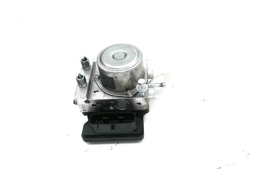 Used ABS pump NISSAN X-TRAIL II (T31) 2.0 dCi 4x4 (150 hp) 25275388