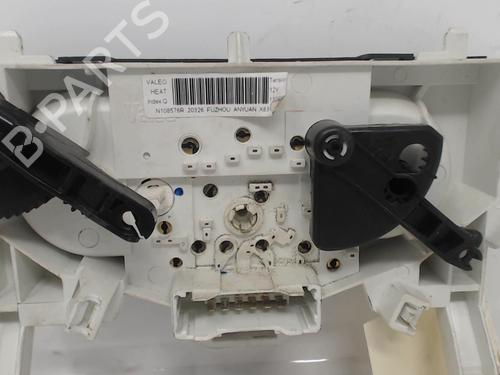 Used Climate control VAUXHALL VIVARO A Van (X83) 2.0 CDTI (114 hp) 20916797
