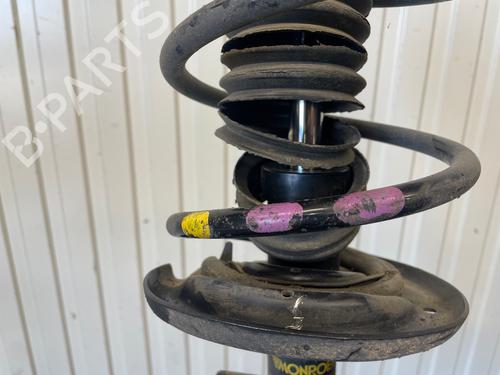 Used Left front shock absorber Left front shock absorber 35993924 35993924