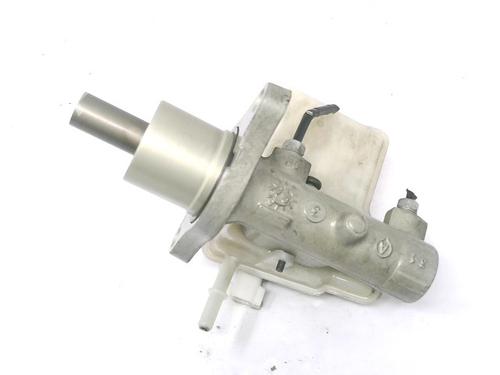 Brake master cylinder FORD FOCUS C-MAX (DM2) 1.6 TDCi | BP39582082M77 - Image 3