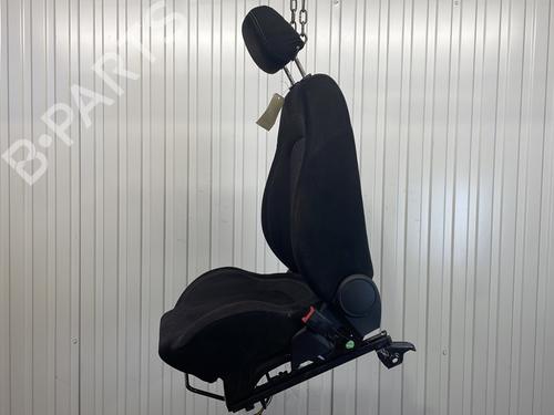 Right front seat FIAT PUNTO (199_) 1.3 D Multijet | BP30683201C16  - Image 5