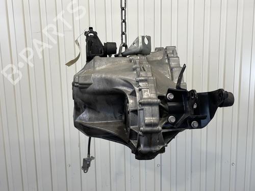 Used Gearbox Gearbox TOYOTA VERSO (_R2_) 2.0 D-4D (AUR20_, AUR20R) (126 hp) 24056742 24056742