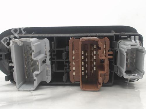 Left front window switch RENAULT SCÉNIC II (JM0/1_) 1.9 dCi | BP26213935I27 