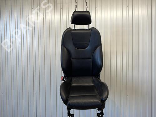 Used Left front seat FORD MONDEO III Turnier (BWY) ST220 (226 hp) 22439178