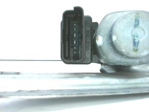 Used Front right window mechanism Front right window mechanism RENAULT GRAND SCÉNIC II (JM0/1_) 1.5 dCi (JM1E) (106 hp) 20916781 20916781