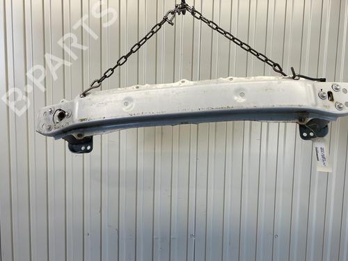 Used Front bumper reinforcement TOYOTA YARIS (_P13_) 1.5 Hybrid (NHP130_, NHP130) (101 hp) 29599955