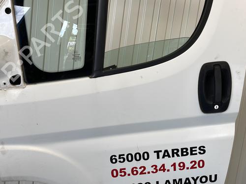 Used Left front door CITROËN JUMPER II Van 2.2 HDi 110 (110 hp) 25744465