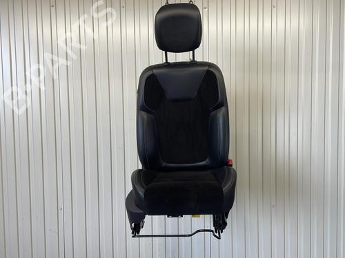 Stol høyre foran RENAULT CLIO IV (BH_) 1.5 dCi 75 (75 hp) 29485476