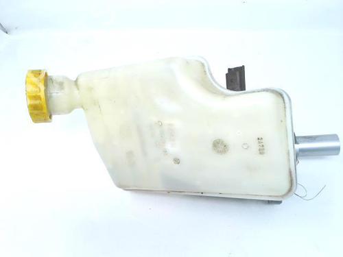 Used Brake master cylinder Brake master cylinder CITROËN C3 II (SC_) 1.4 HDi 70 (SC8HZC, SC8HR0, SC8HP4) (68 hp) 20914416 20914416