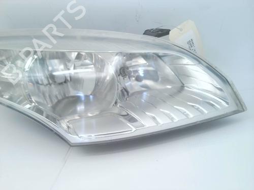 right-headlight-renault-megane-iii-hatchback-bz01_-b3_-2008-39046038 main image