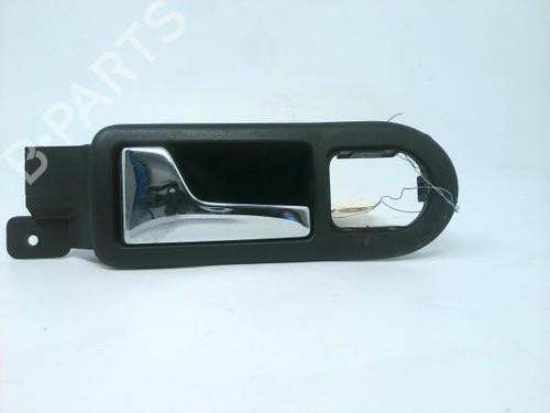 Used Front left interior door handle Front left interior door handle 22098028 22098028