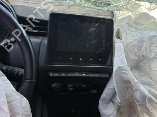 - Image 4