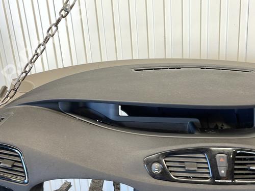 Used Dashboard Dashboard RENAULT GRAND SCÉNIC III (JZ0/1_) 1.2 TCe (JZ16) (132 hp) 26686148 26686148