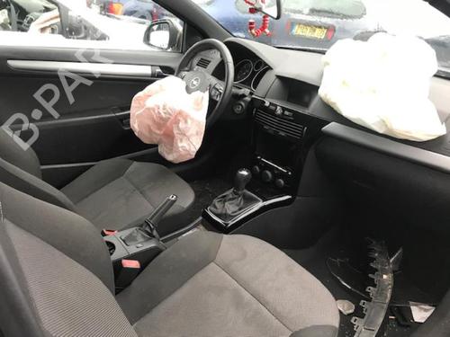 Left front window switch OPEL ASTRA H GTC (A04) 1.7 CDTI (L08) | BP22098382I27 - Image 10