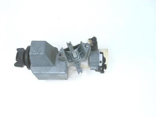 Used Ignition barrel SUZUKI SWIFT III (MZ, EZ) 1.3 DDiS (RS413D) (75 hp) 22098934