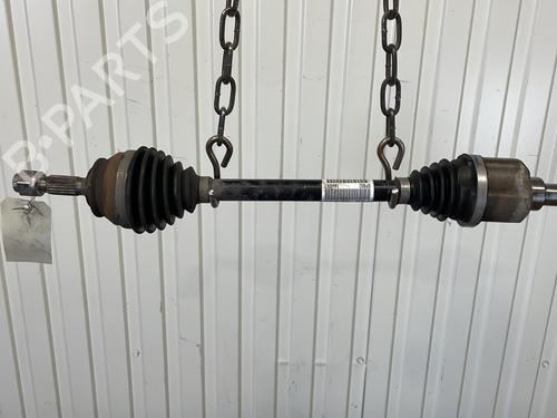 Used Left front driveshaft CITROËN C3 III (SX) 1.5 BlueHDi 100 (SXYHYP, SXYHTU) (102 hp) 29341656