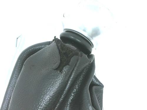 Used Shift knob Shift knob CITROËN DS3 (SA_) 1.6 HDi 110 (112 hp) 24449372 24449372