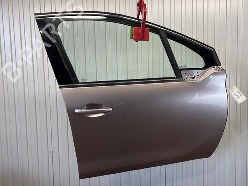 Right front door PEUGEOT 208 I (CA_, CC_) 1.6 HDi | BP29304922C3