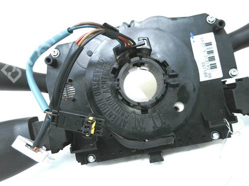 Steering column stalk PEUGEOT 207 (WA_, WC_) 1.4 HDi | BP29513422I23