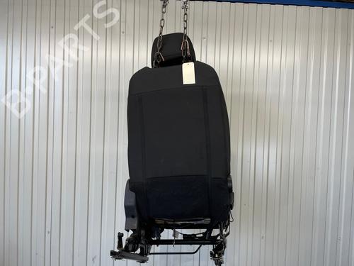 Left front seat RENAULT CLIO IV (BH_) 0.9 TCe 90 (BHNF, BHMA, BHMH, BHJK, BHJR) | BP33889509C15  - Image 8