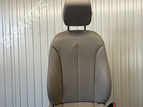 Right front seat BMW 3 Touring (F31) 318 d | BP26688411C16 