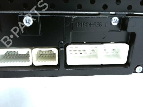 Used Radio Radio TOYOTA YARIS (_P9_) 1.4 D-4D (NLP90_, NLP90R) (90 hp) 32984109 32984109