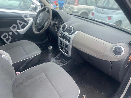 Front left seatbelt DACIA SANDERO 1.2 16V LPG | BP29833084I26 - Image 5