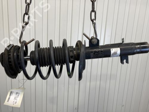 Used Right front shock absorber Right front shock absorber CITROËN C3 III (SX) 1.2 PureTech 82 (83 hp) 21388776 21388776
