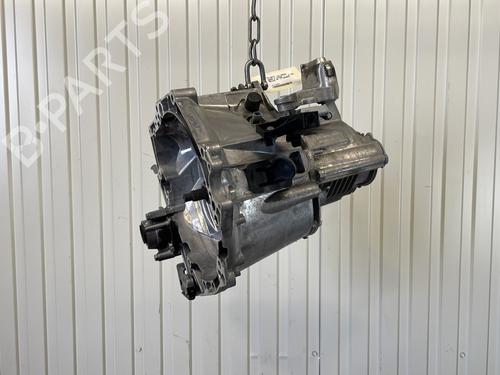 Gearbox PEUGEOT 3008 II SUV (MC_, MR_, MJ_, M4_) 1.2 THP/ PureTech 130 (MRHNSM, MRHNSU, MRHNSJ, MRHNYW,... | BP29071765M3 