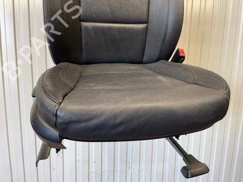 Right front seat BMW 1 (E87)  | BP33724085C16  - Image 5