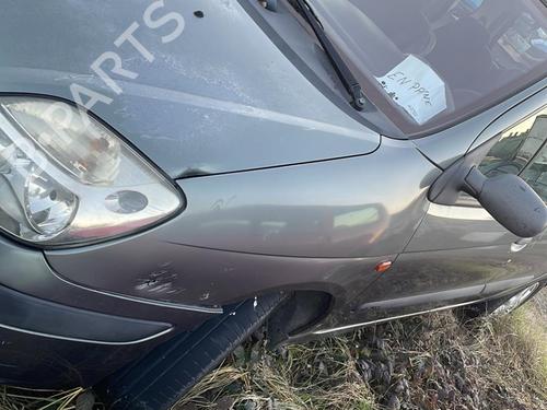 Left headlight RENAULT SCÉNIC I MPV (JA0/1_, FA0_) 1.9 dCi (JA05, JA1F) | BP20911488C28 