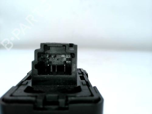 Right front window switch RENAULT CLIO V (B7_) 1.0 TCe 90 (B7MT) | BP29066386I26 