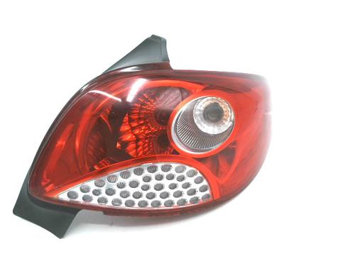 Right taillight PEUGEOT 206+ (2L_, 2M_) 1.4 i (2LKFWA, 2MKFWA) | BP22101567C35 