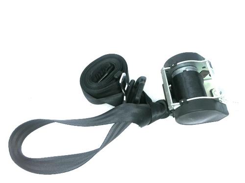 rear-left-seatbelt-fiat-qubo-225_-2008-24446656 main image