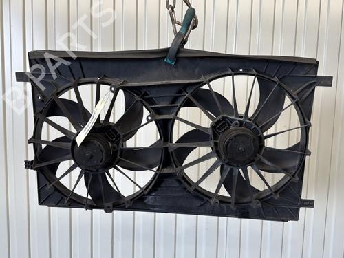 Radiator fan CHRYSLER SEBRING Convertible (JS) 2.0 CRD | BP25893227M35 - Image 4