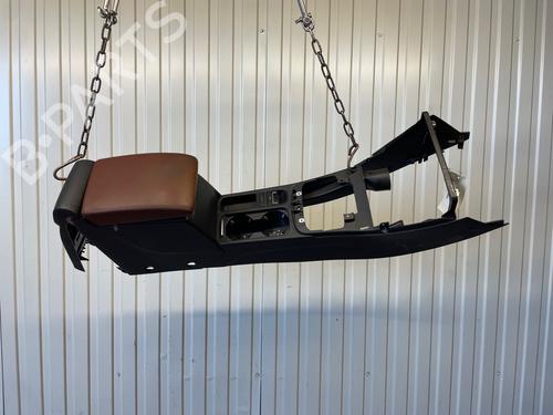 Used Middle console Middle console 38530025 38530025