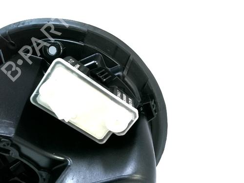 fuel-flap-renault-clio-v-b7_-2019-30795838 main image