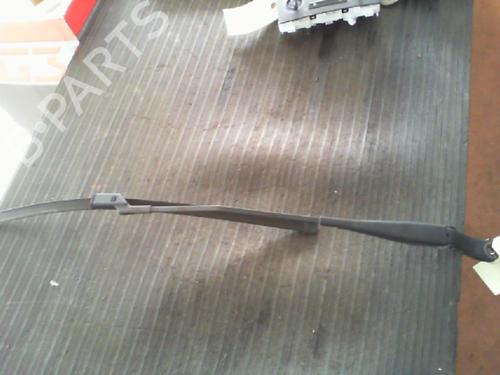 Used Front windshield wiper arm PEUGEOT PARTNER Tepee 1.6 HDi 75 (16V) (75 hp) 22098221