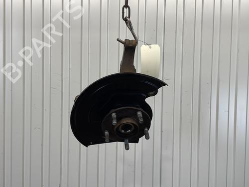 Used Right front steering knuckle Right front steering knuckle NISSAN JUKE (F15) 1.6 (117 hp) 30152646 30152646