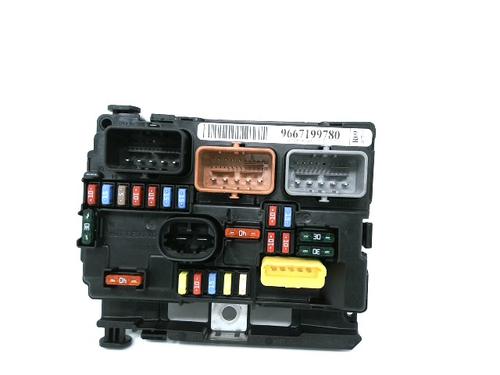 Used Fuse box CITROËN C3 II (SC_) 1.4 HDi 70 (SC8HZC, SC8HR0, SC8HP4) (68 hp) 28583122